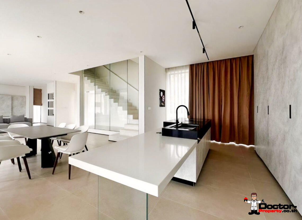 New 4 Bedroom Pool Villa with Sea View in Bang Por, Koh Samui – For Sale